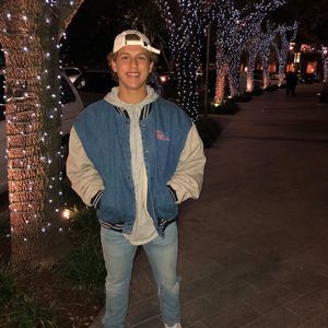 Meet your Posher, Jake